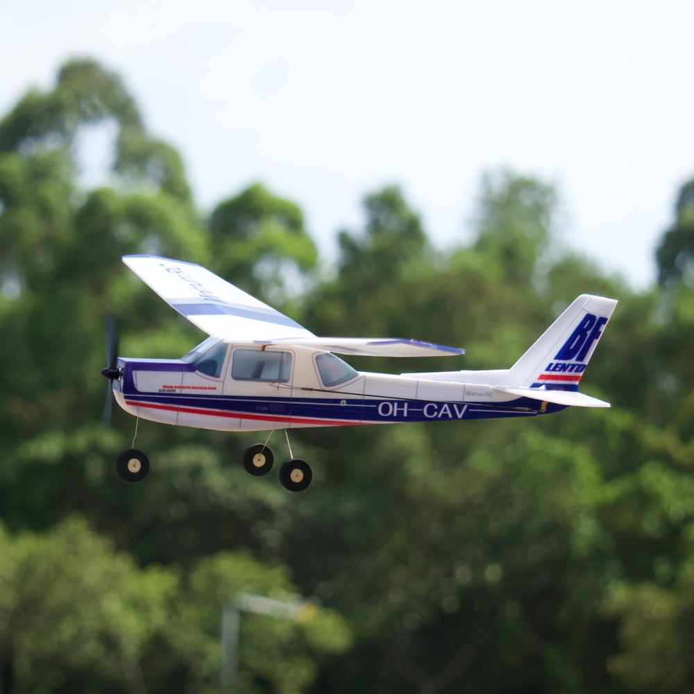 MinimumRC-Kit de avión azul Ce - Drone Rc Aircraft reseña y precio